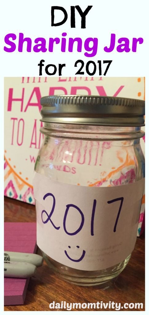 Remember all the good of 2017 by making this sharing jar. Write special events on sticky notes and open at the end of 2017