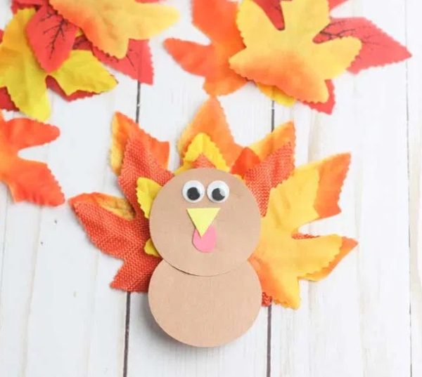 20+ Thanksgiving Crafts For Kids